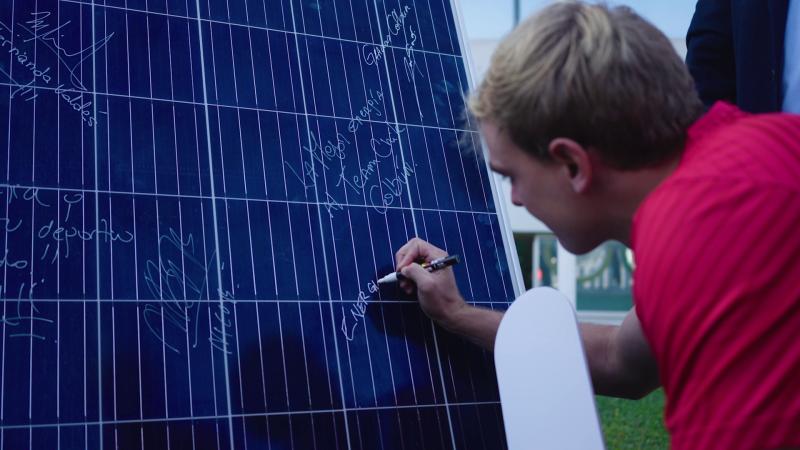 La energía renovable y la neutralización de la huella de carbono serán pilares clave del ciclo olímpico.