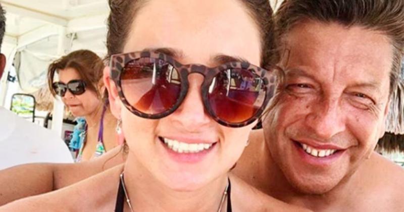 Julio César Rodríguez y Camila Nash