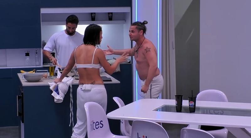 El Princeso molesto con Thamy Palma - Mundos Opuestos.