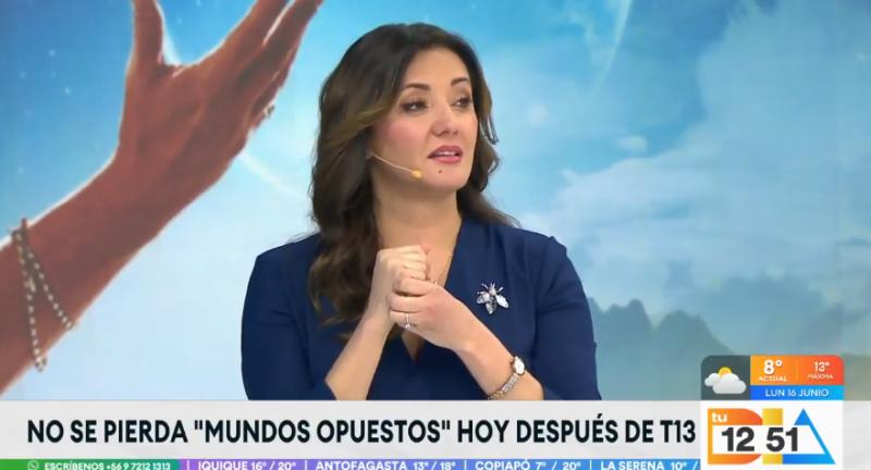 José Luis Repenning y Priscilla Vargas realizan una petición.