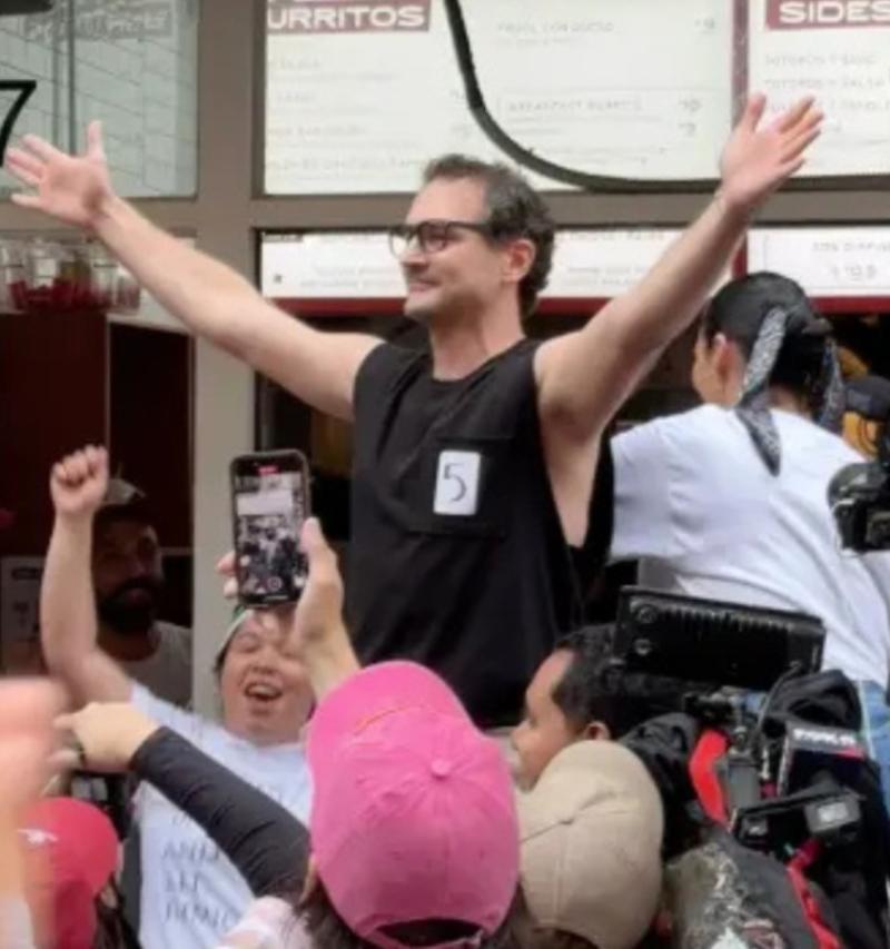 El doble de Pedro Pascal