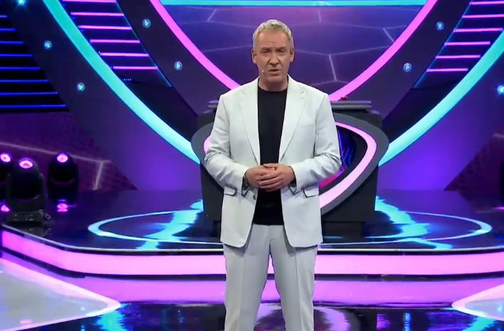 Martín Cárcamo entrega condolencias a familia por gran pérdida.