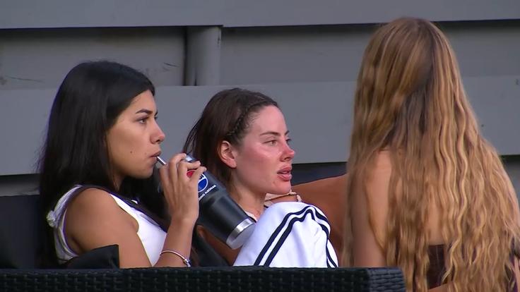 Canal 13 - Disley Ramos habla con Ignacia Michelson