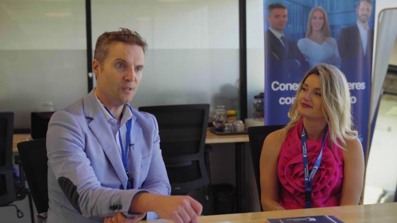 Vanessa Orellana y Christopher Niedbalski. Créditos: 13C.