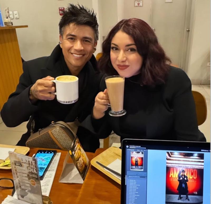 Américo en compañía de su hija mayor - Instagram