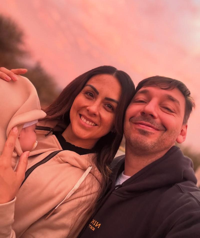 Karina León junto a su hija y Rodrigo Gallina - Instagram