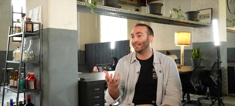 Co-fundador de South Working, Mario Mirabile. Créditos: Ideas Italy.