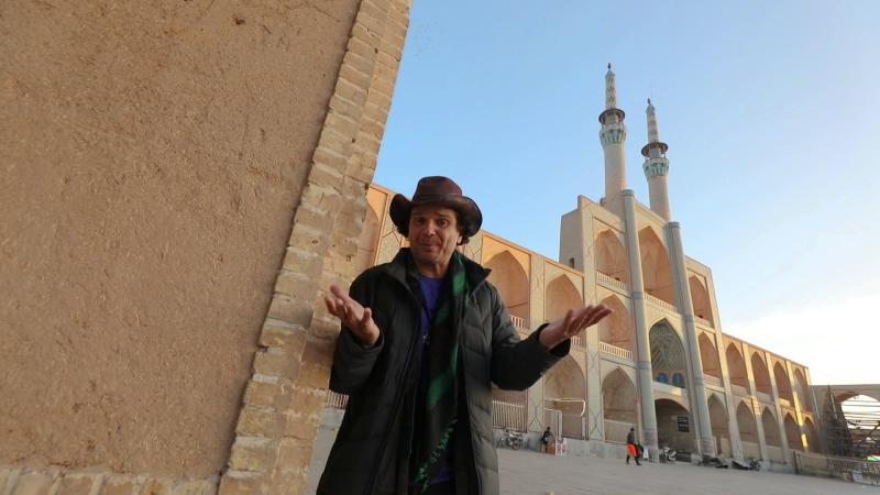 Jorge Said en Irán. Créditos: Secretos de un reportero.