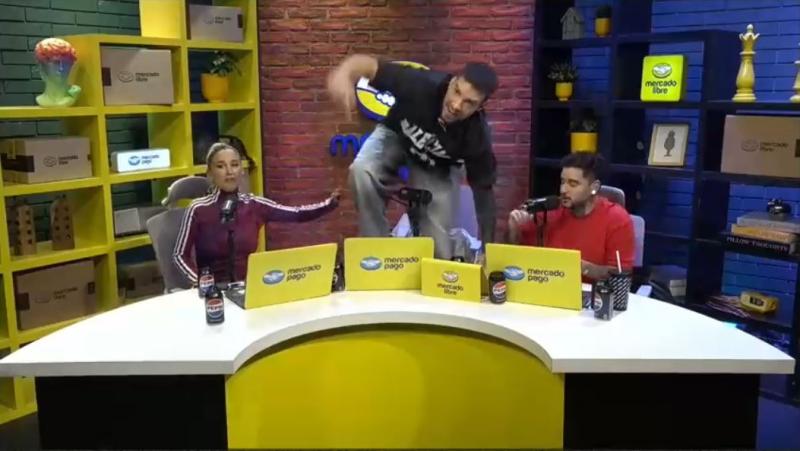 Luis Mateucci se sube a la mesa