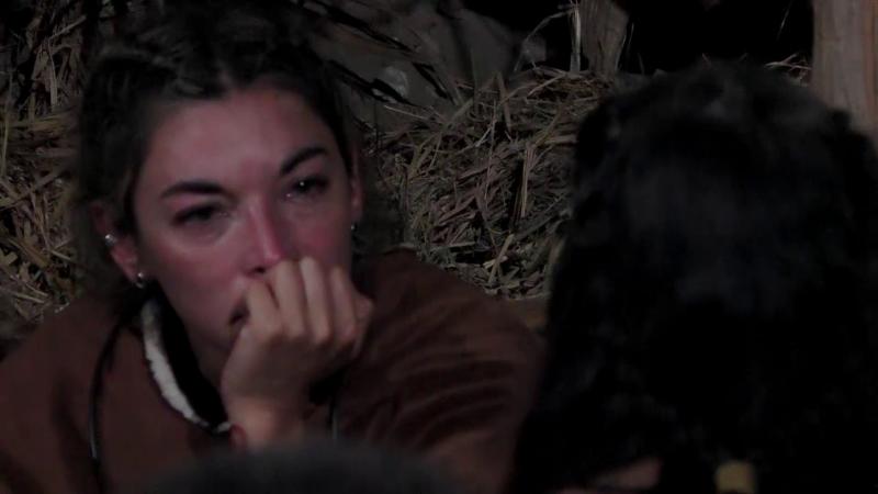 Canal 13 - Eskarcita y Evelyn Ortiz protagonizaron una pelea