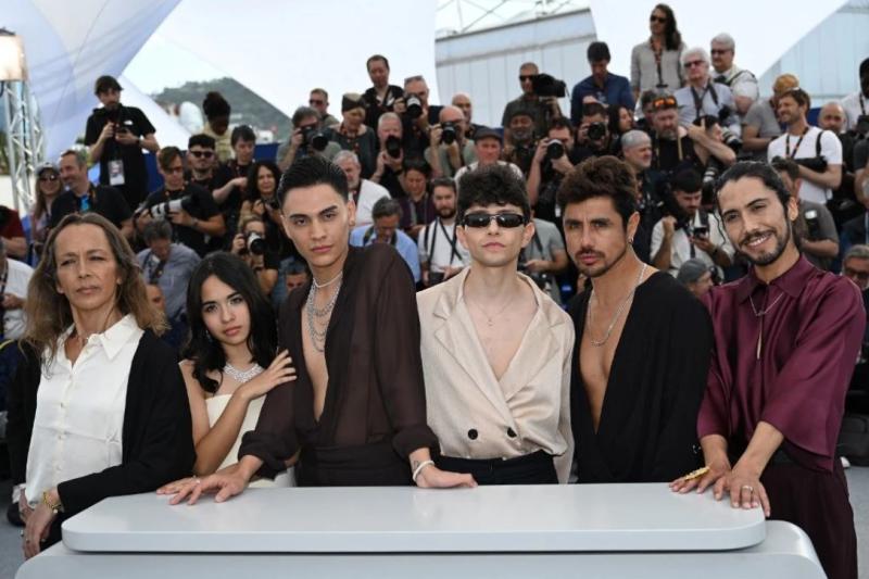 Paula Dinamarca, Tamara Cortes, Matias Catalan, Diego Cespedes, Pedro Munoz, Francisco Diaz - Photocall La Misteriosa Mirada Del Flamenco © Bertrand GUAY / AFP