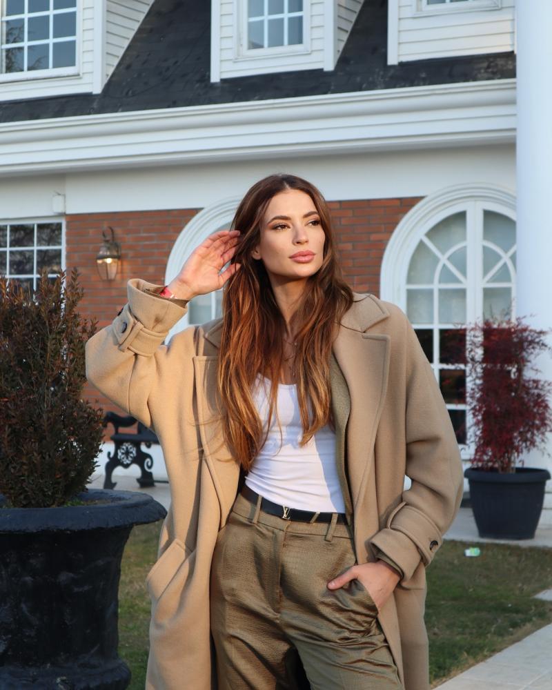 Julia Fernándes - Instagram