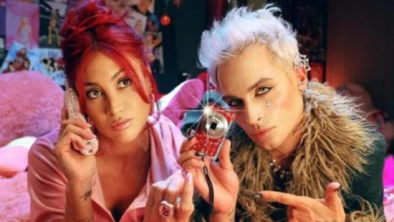 Karen Paola y Dani Ride