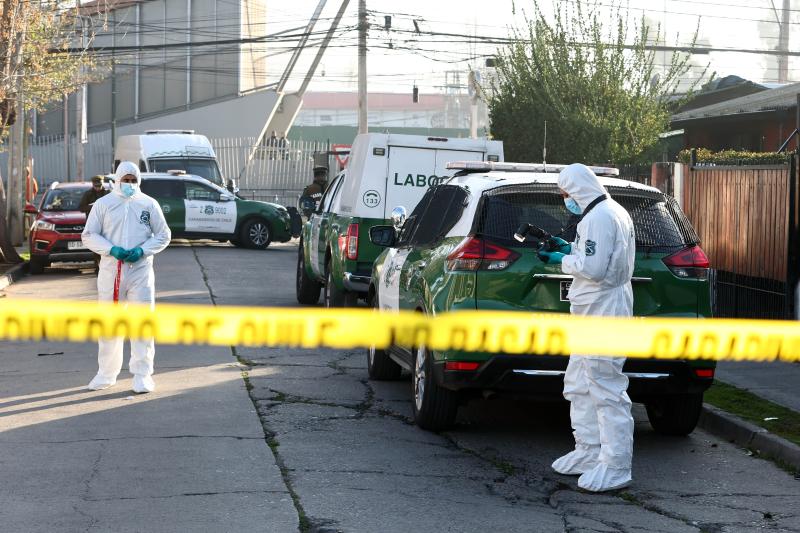 Mujer de 70 años fue hallada en el patio de su casa en Recoleta - Aton