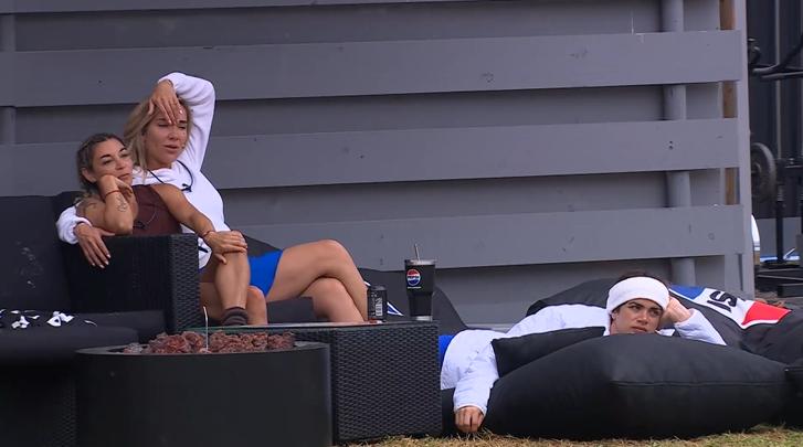 Evelyn Ortiz en Mundos Opuestos