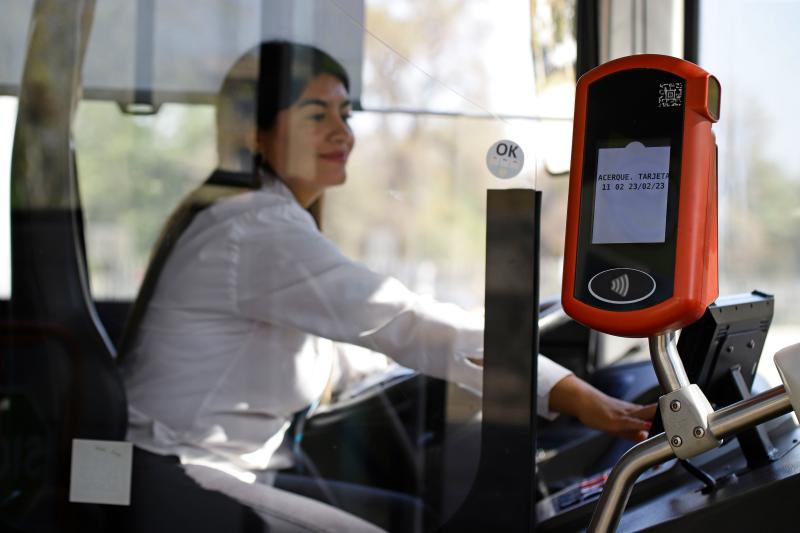 Cuatro máquinas del recorrido 406 ya cuentan con reconocimiento facial para pagar el pasaje - RED Movilidad