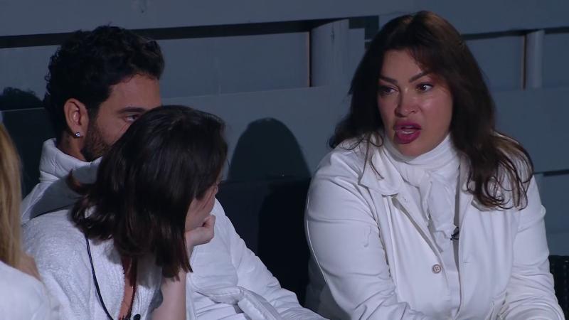 Marlen Olivari e Ignacia Michelson | Mundos Opuestos