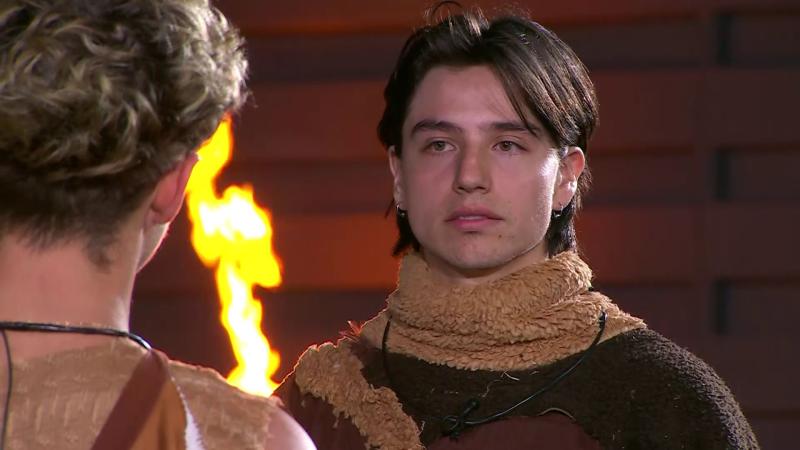 Alan Didier en Mundos Opuestos