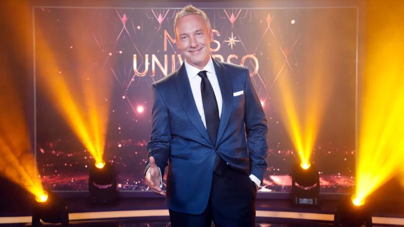 Martín Cárcamo, animador del Miss Universo Chile 2025