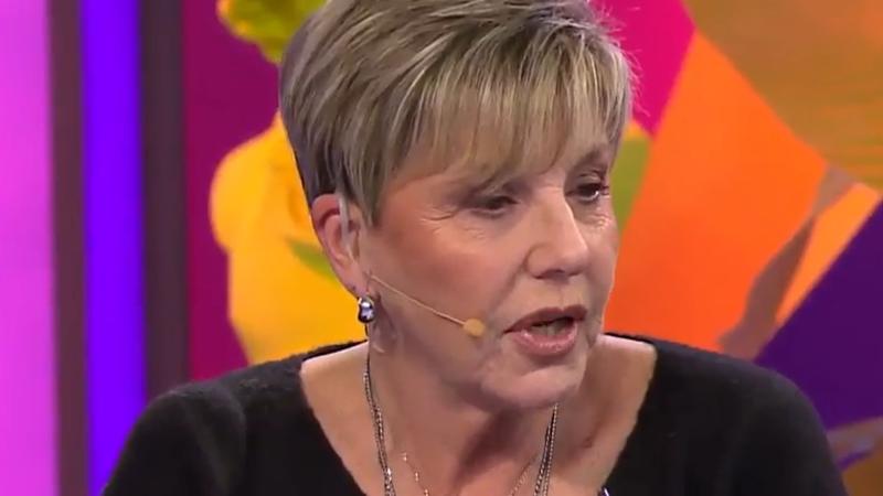 Paulina Nin aconsejando a Luis Mateucci