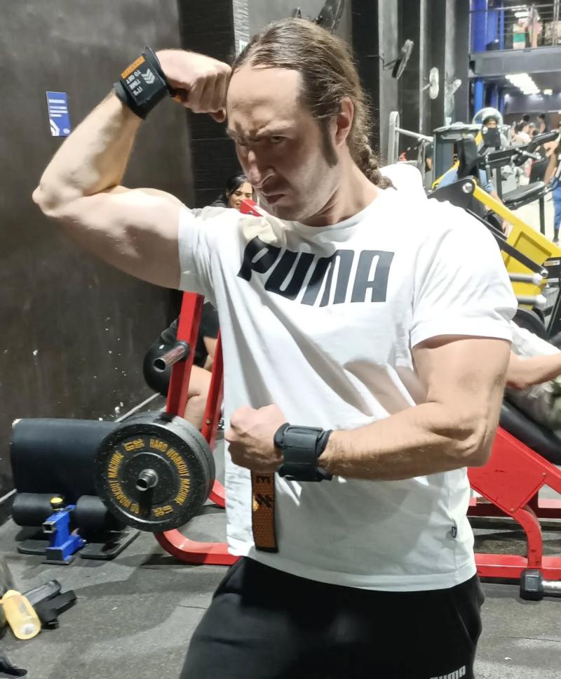 Mario Ortega - Instagram