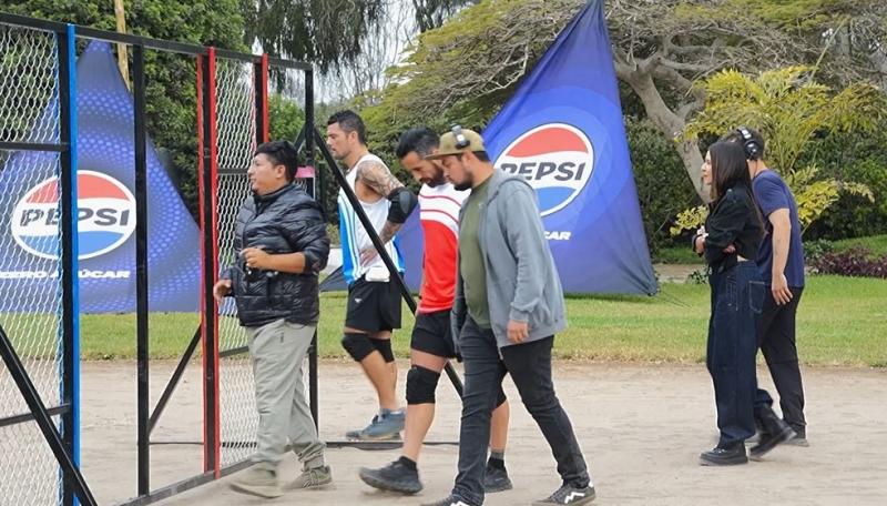 Competencia de salvación en Mundos Opuestos