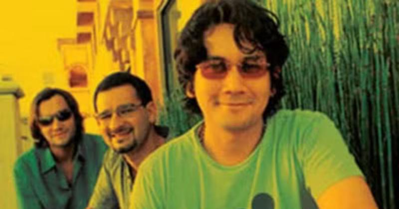 La caratula del disco Caraluna de Bacilos