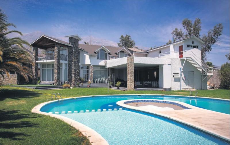 La ex casa de Arturo Vidal - Fotos cedidas a LUN