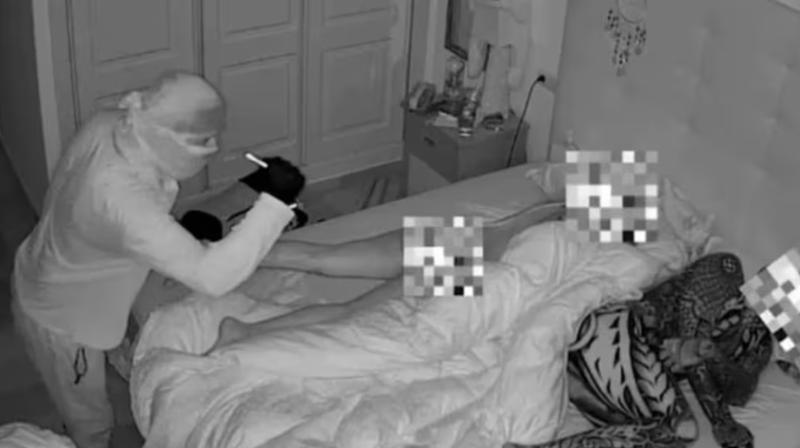 El degenerado ladrón quedó registrado en cámara - Captura