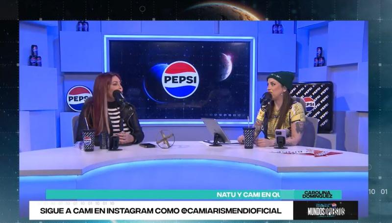 React "Mundos Opuestos"