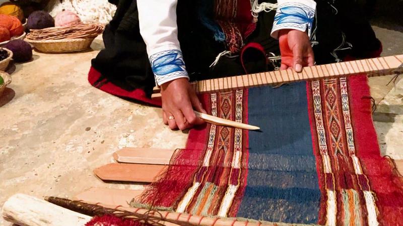 Textiles de Valle Sagrado en Perú. Créditos: 13C