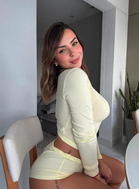 Influencer Karol Rosalin - Instagram.