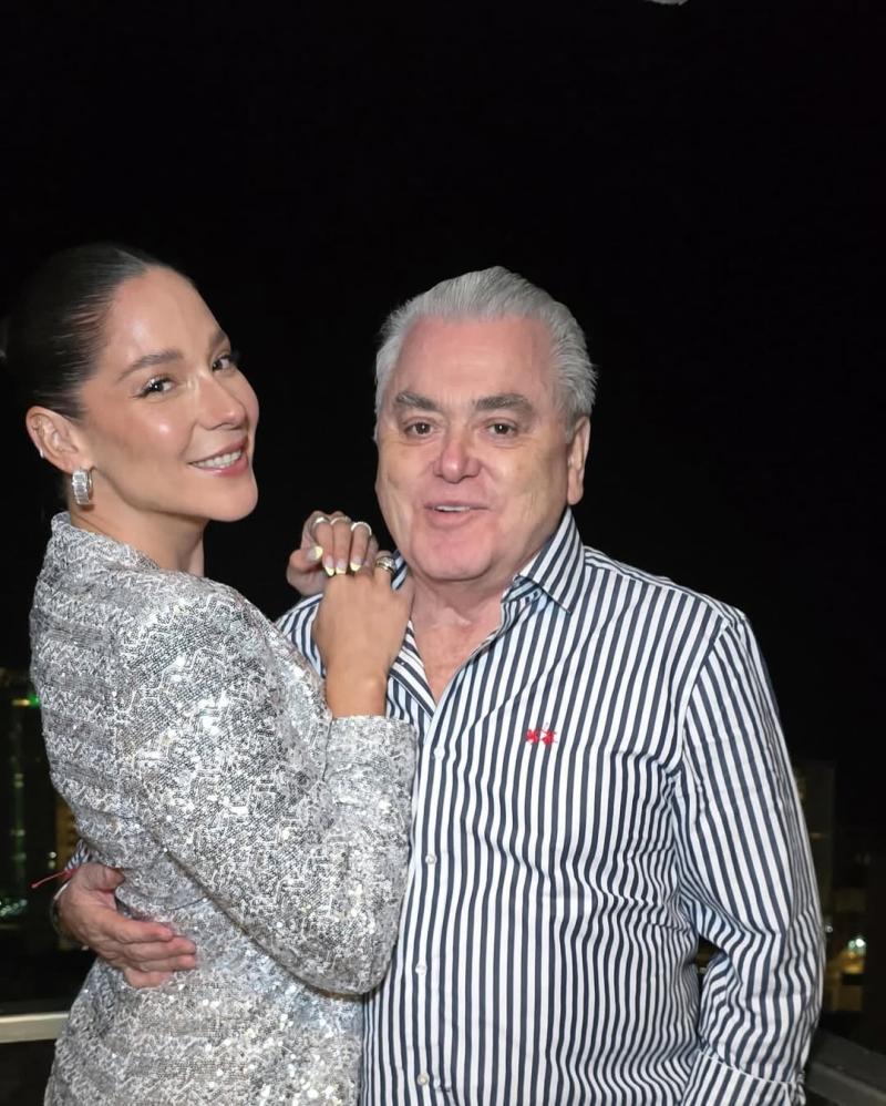 Kel Calderón junto a su padre, Hernán - Instagram