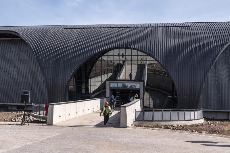 Centro Espacial Nacional alcanza 85% de avance y gobierno destaca contribución a la ciencia y al desarrollo del país. Créditos: Ministerio de Defensa