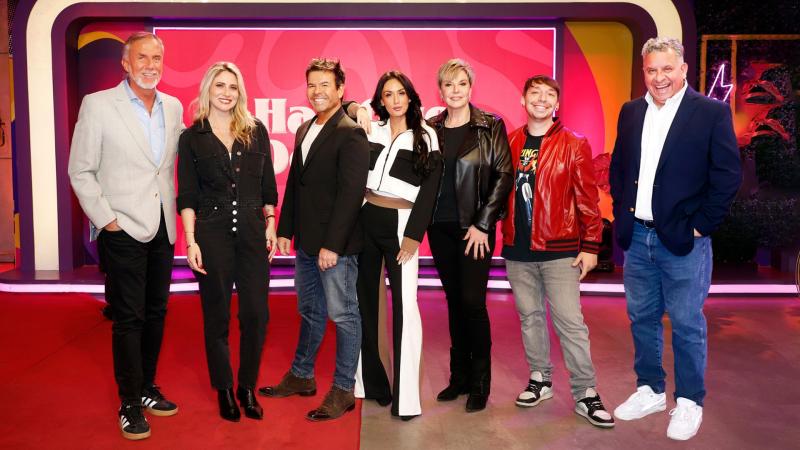 Felipe Vidal y el resto de los panelistas de "¡Hay que decirlo!"