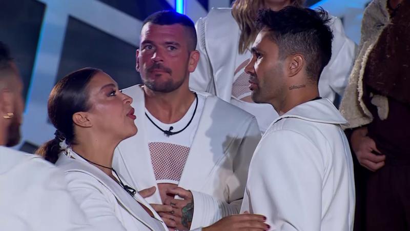 Marlen Olivari se disculpa con Luis Jiménez