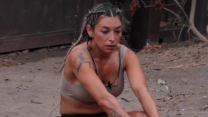 Evelyn Ortiz en Mundos Opuestos