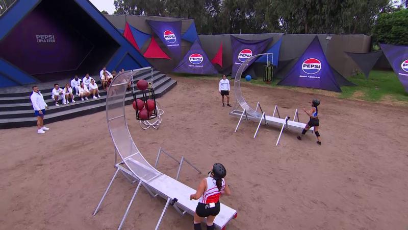 Duelo de salvación en Mundos Opuestos