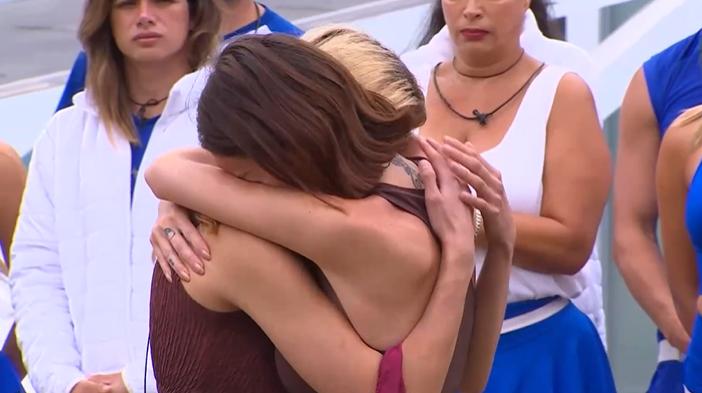 Matilda Helo deja Mundos Opuestos