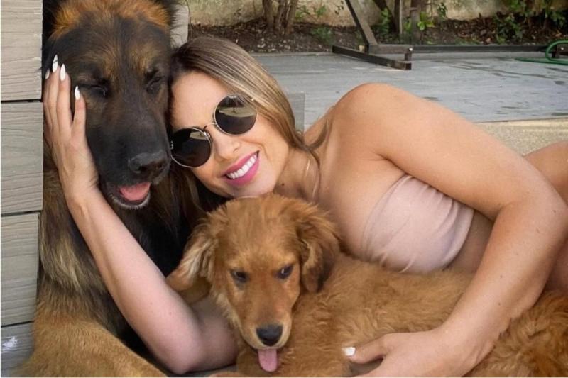 Maura Rivera - Instagram