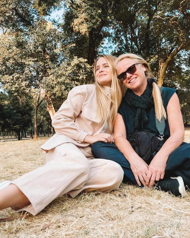 Inna Moll y su madre, Ana María Bilbao