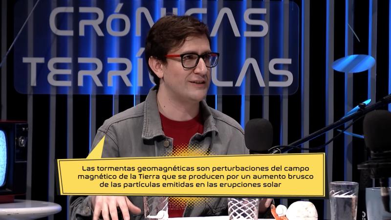 José Utreras explica qué es una tormenta geomagnética. Créditos: Media UC.