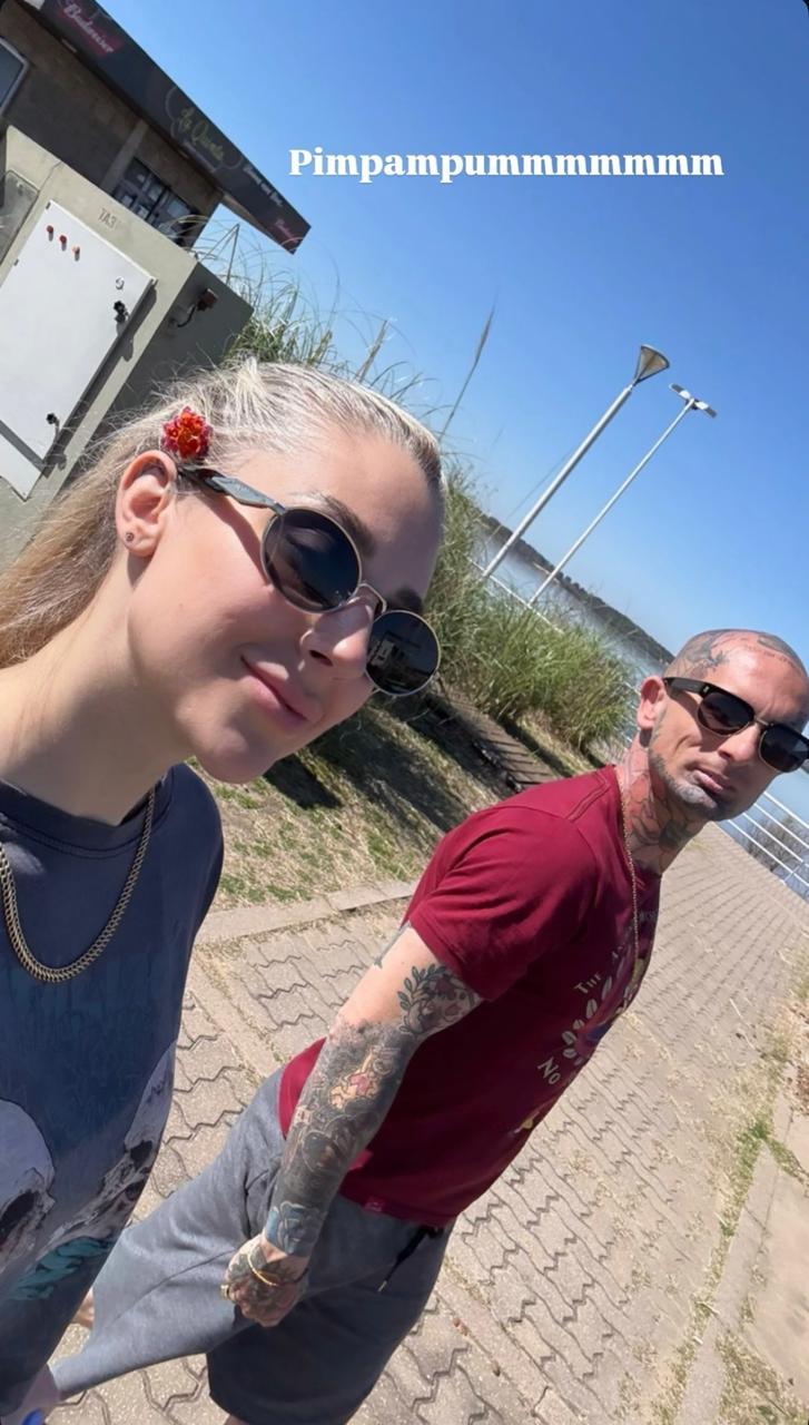 Gemma Collado compartió finalmente una foto con vocalista de Ke Personajes