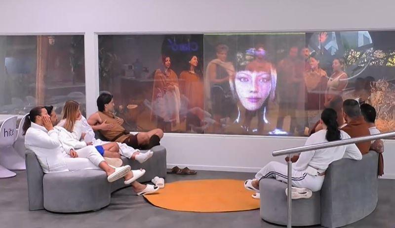 Atenea y el equipo del Futuro