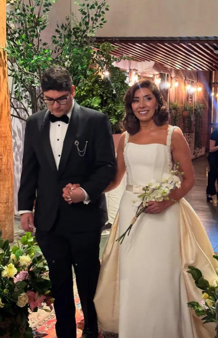 Matrimonio de Carmen Gloria Arroyo y Bernardo Borgeat - Instagram