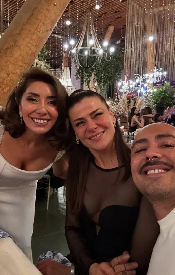 Matrimonio de Carmen Gloria Arroyo y Bernardo Borgeat - Instagram