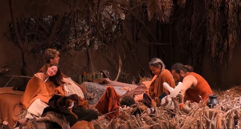 El Pasado de Mundos Opuestos conversa