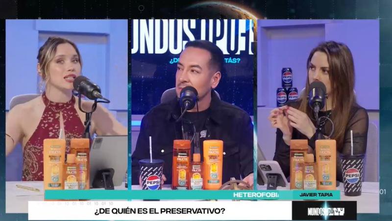 React "Mundos Opuestos"