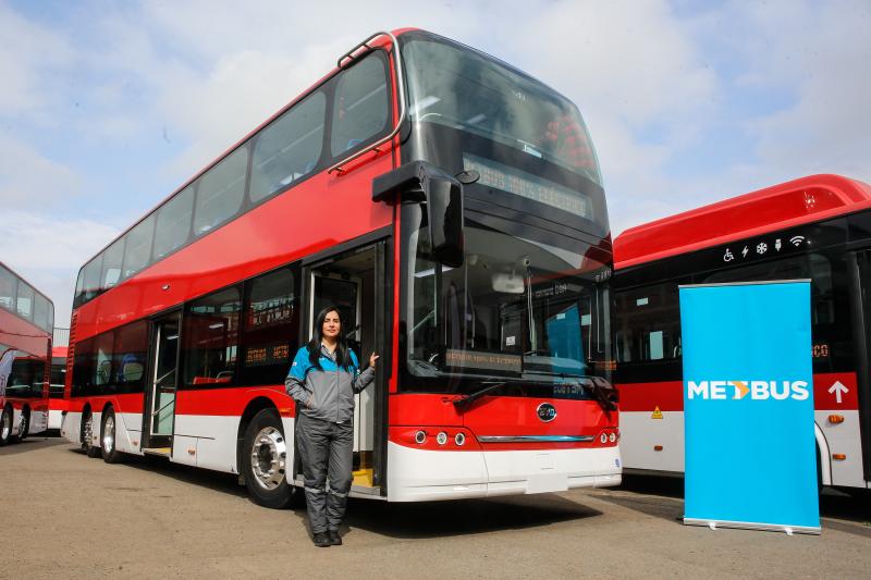 RED suma nuevos buses eléctricos de dos pisos a su flota - Ministerio de Transportes