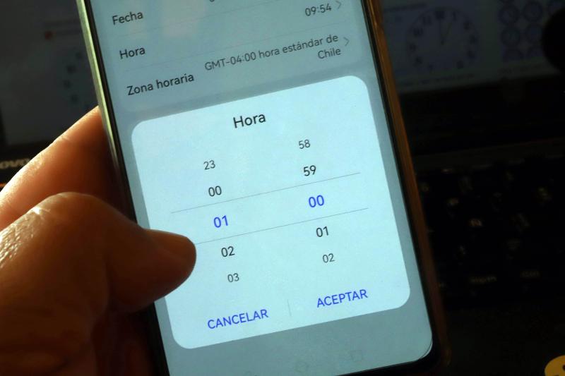 Este sábado se cambia la hora - Agencia Uno